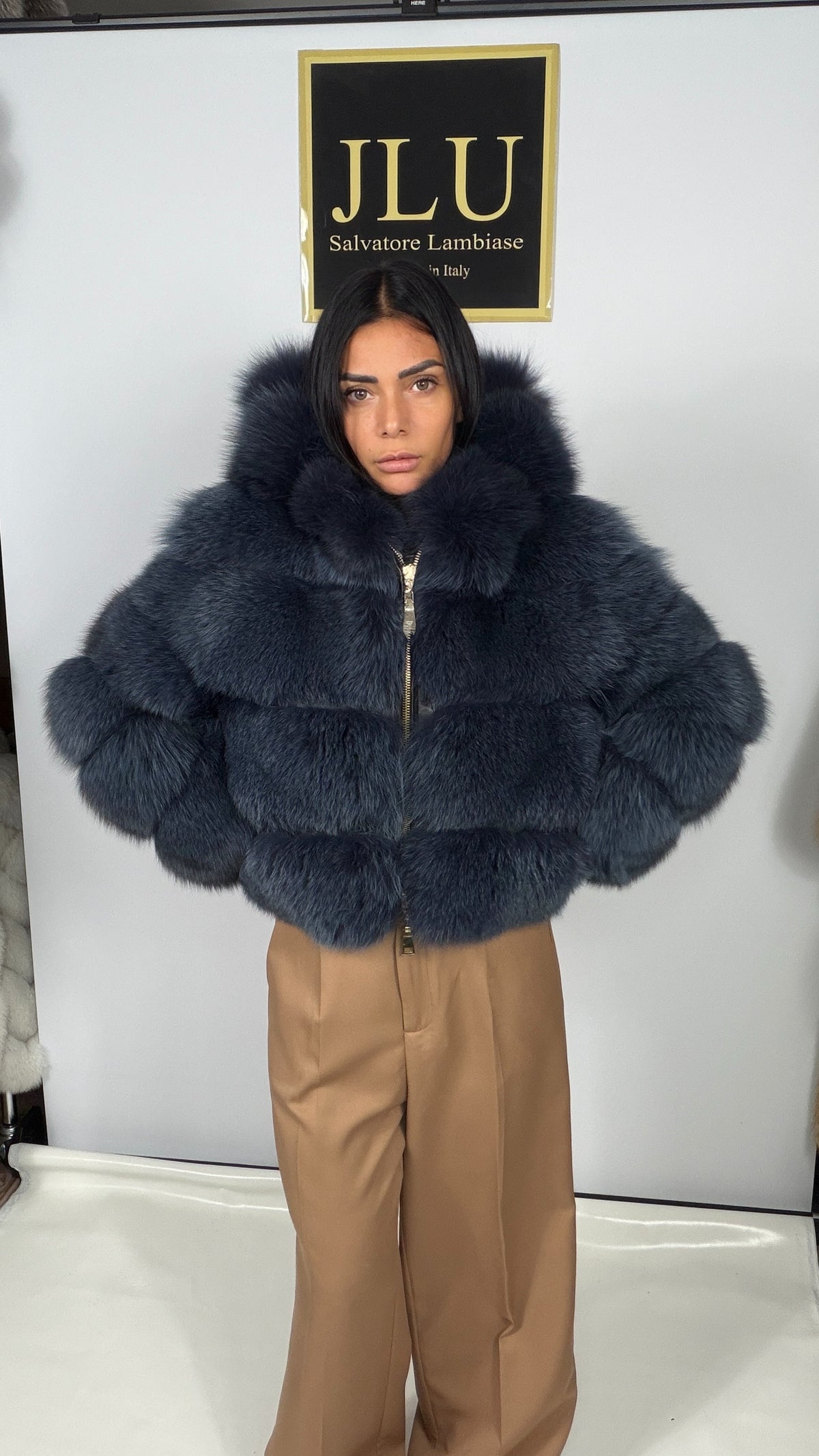Volpe blu navy modello bomber