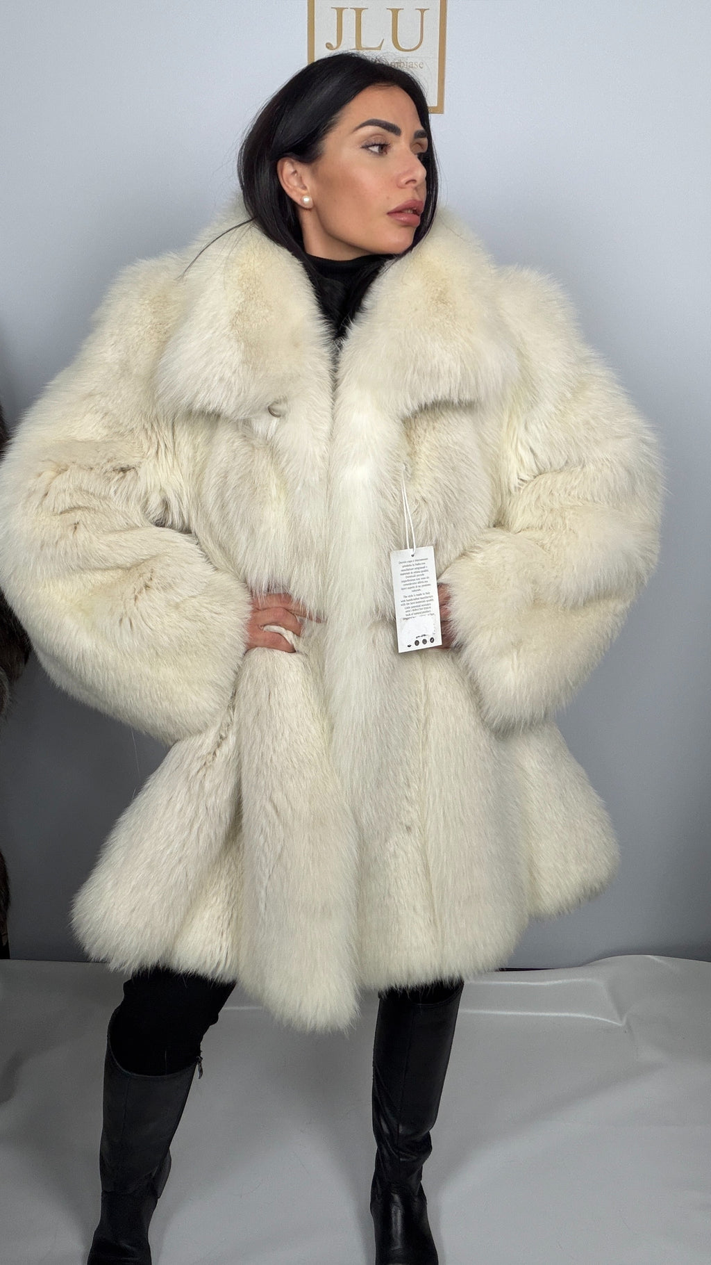 Giacca in Volpe Shadow Pelle Intera con Collo Camicia – Lux – dettaglio 3