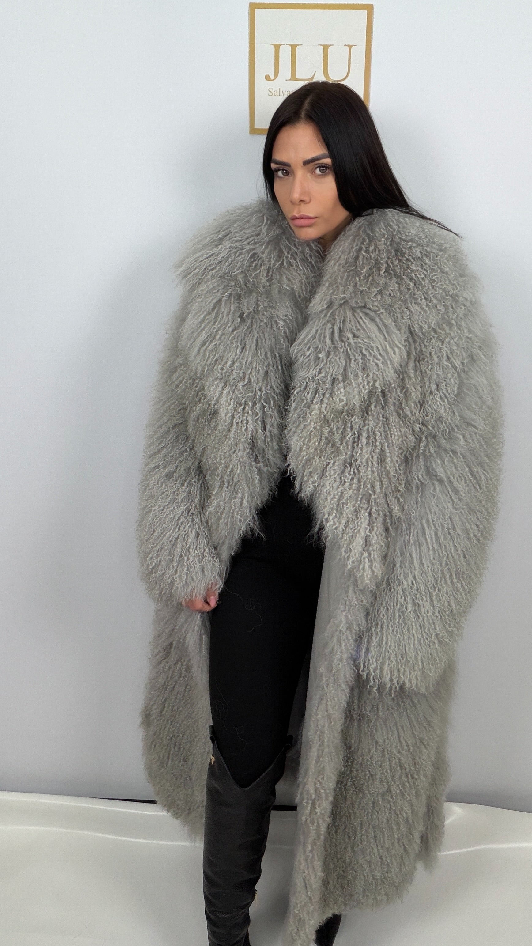 Cappotto in Mongolia con Collo Sciallato – Modello II – dettaglio 4
