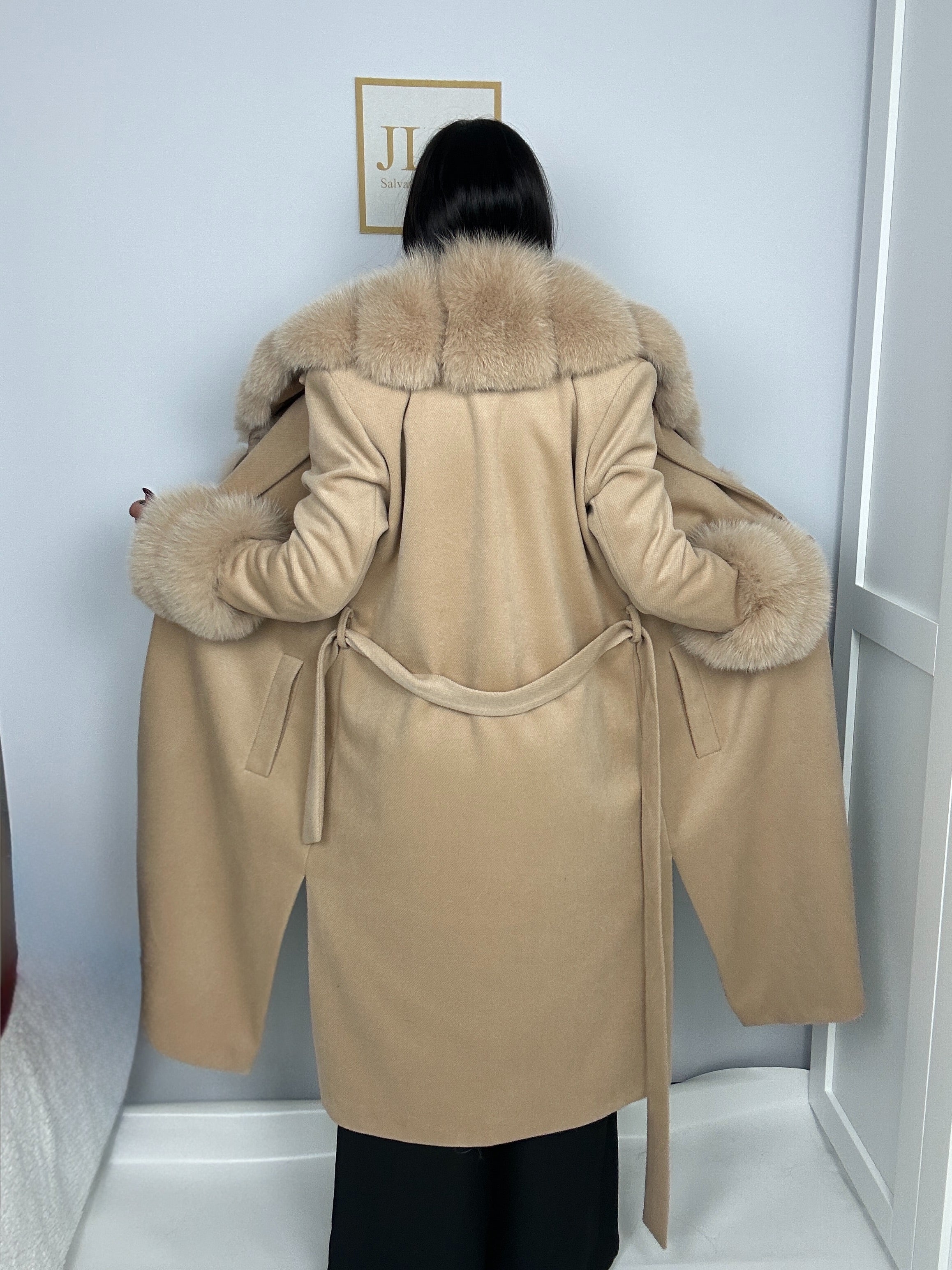 Cappotto in lana e volpe