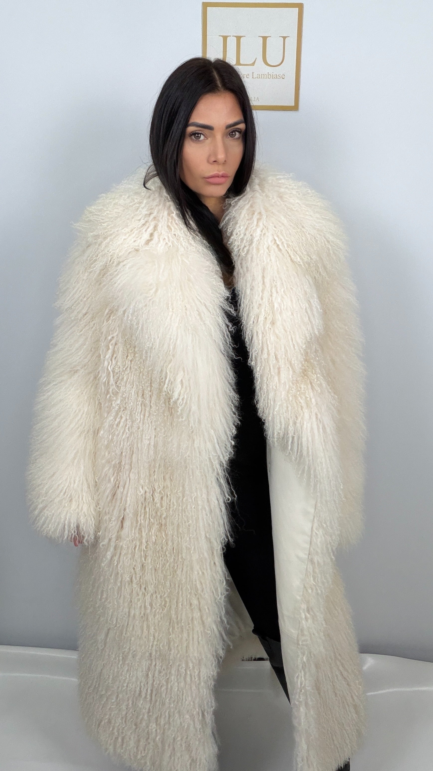 Cappotto in Mongolia con Collo Sciallato – Modello III – dettaglio 4