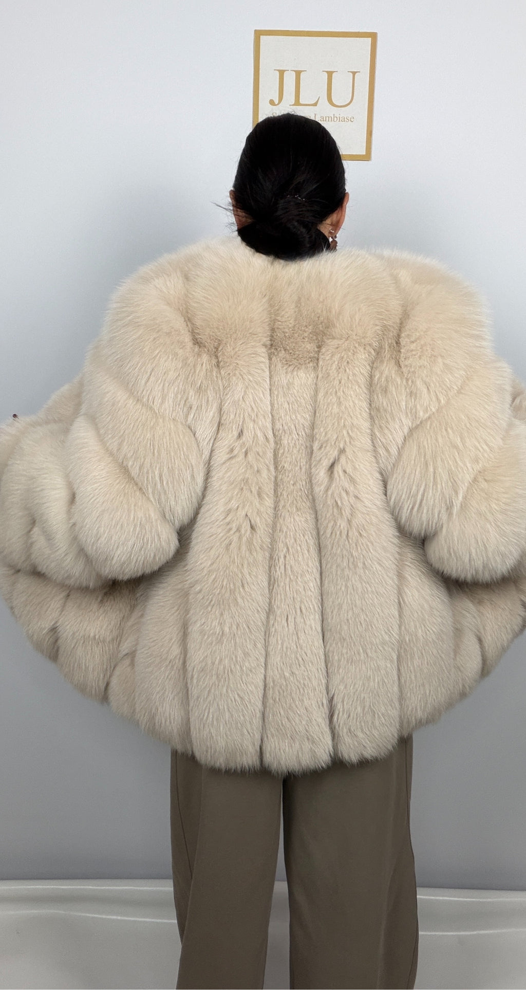 Giacca in Volpe Stile Chanel Pelle Intera – Artigianale – dettaglio 7