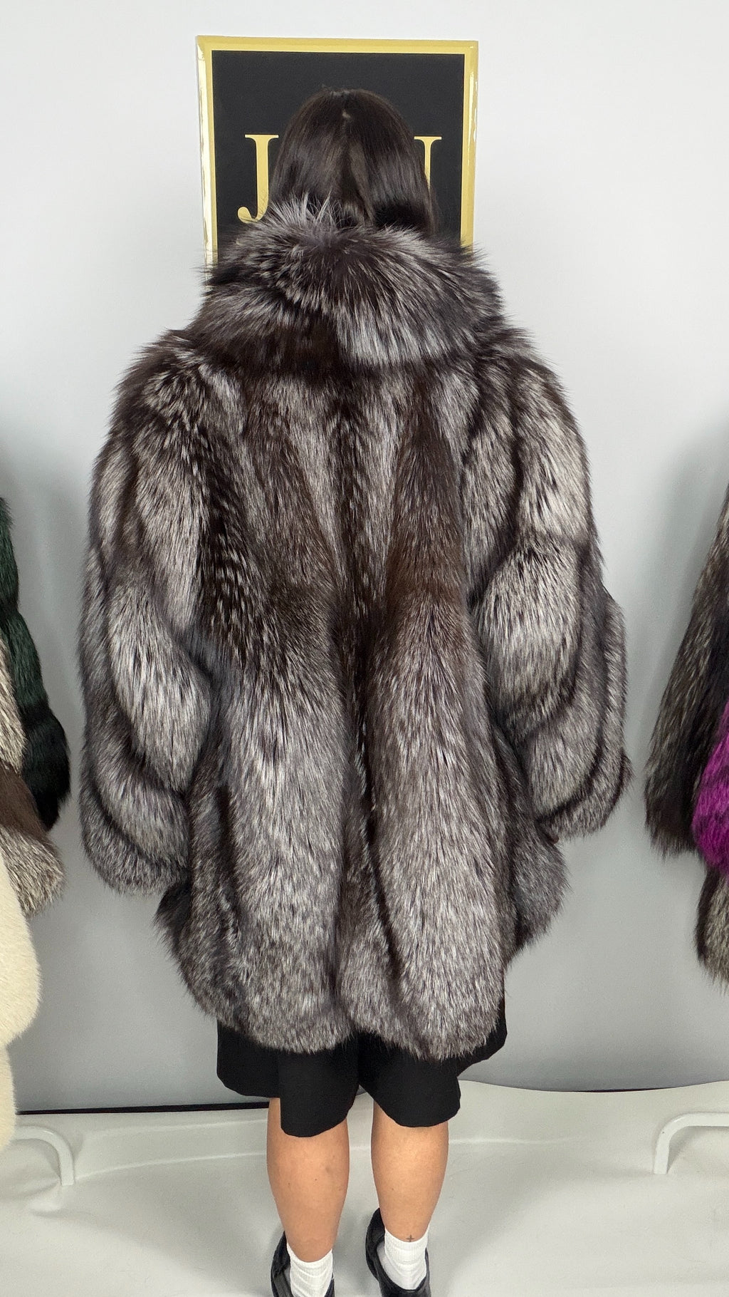 Giacca in Volpe Argentata Grigia – 80 cm – dettaglio 5