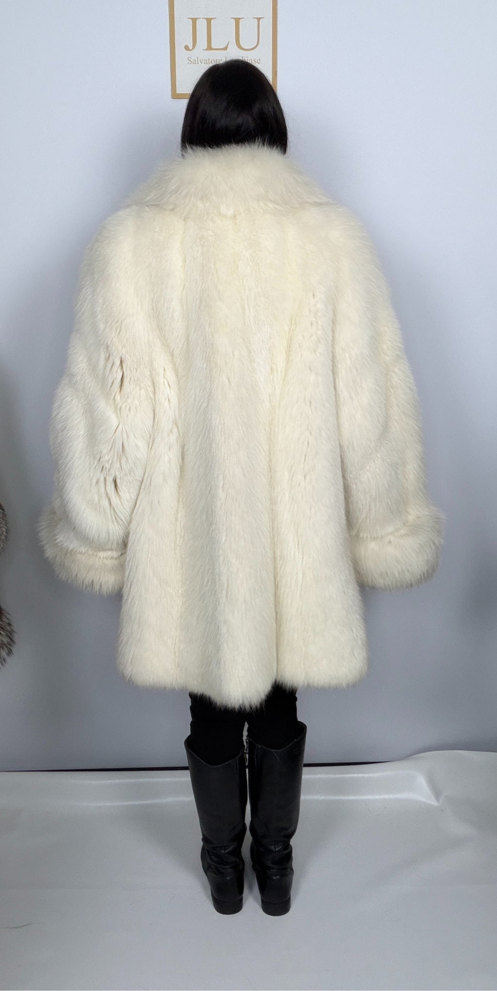 Giacca in Volpe Shadow con Mini Collo Sciallato – Chiara – dettaglio 7