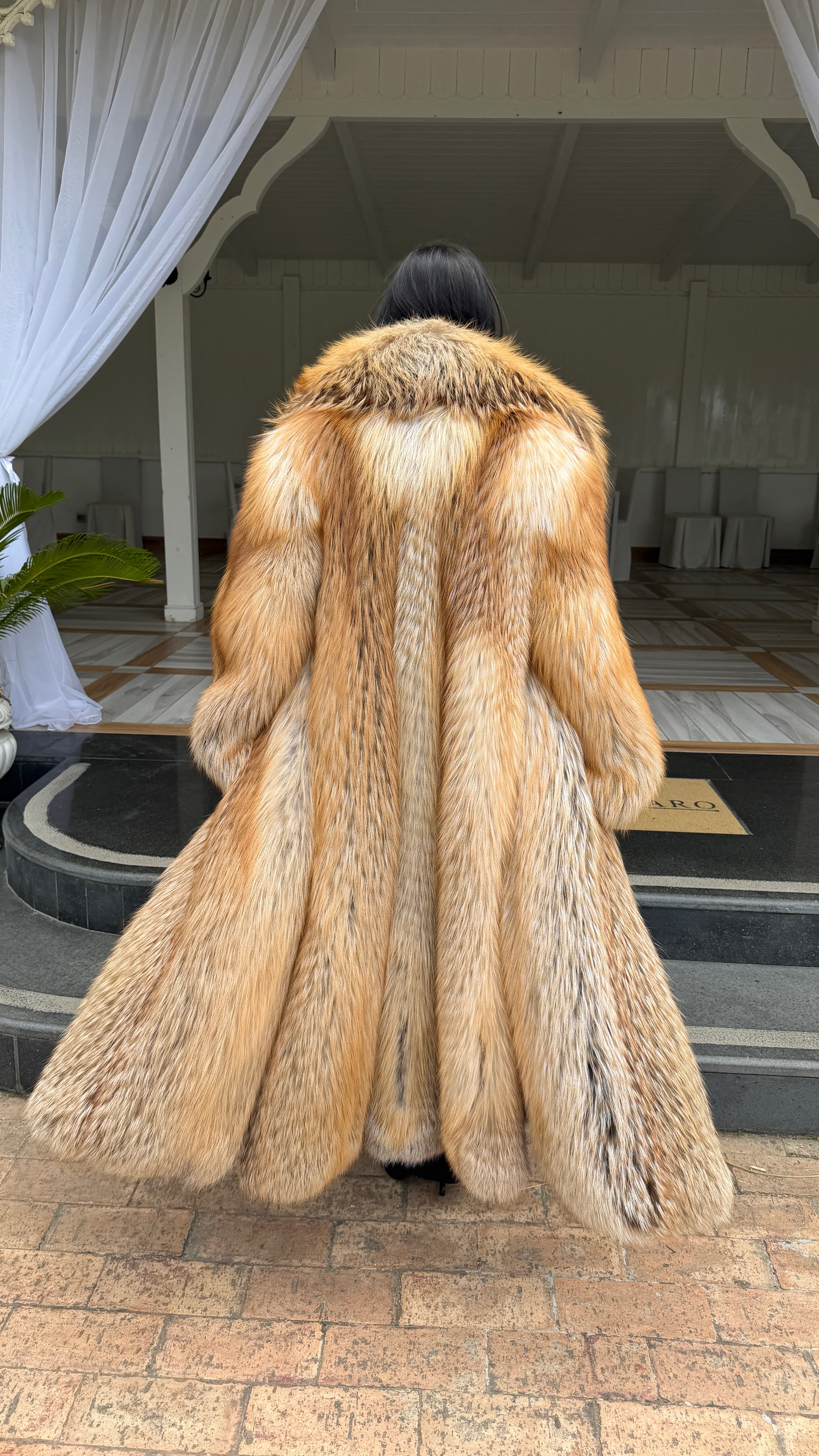 Cappotto in volpe gold