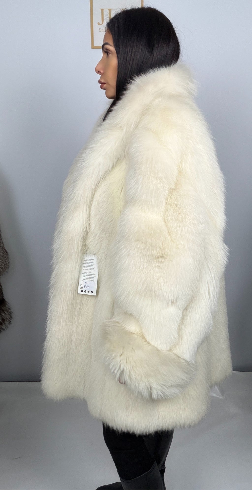 Giacca in Volpe Shadow con Mini Collo Sciallato – Chiara – dettaglio 5