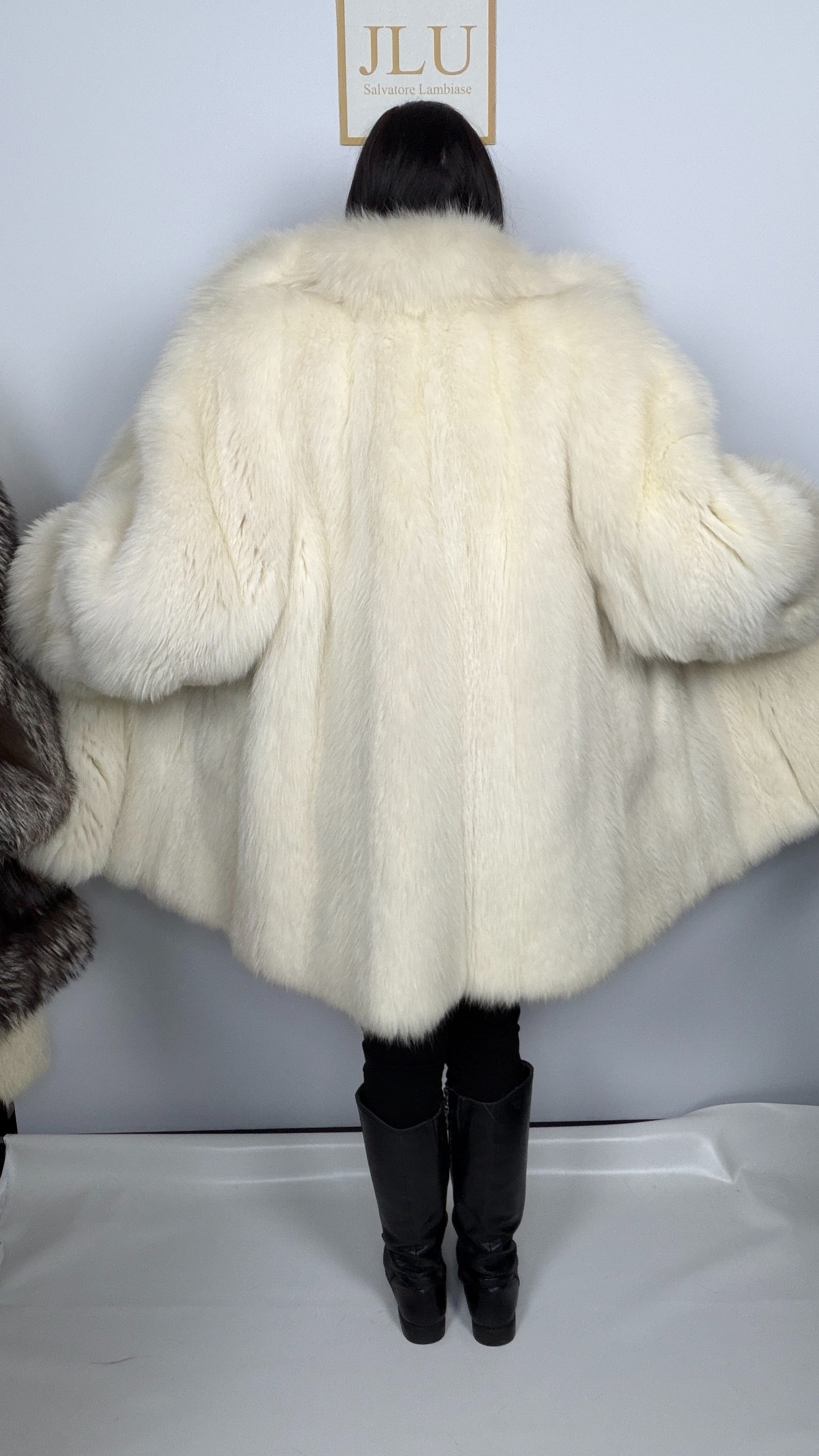 Giacca in Volpe Shadow con Mini Collo Sciallato – Chiara – dettaglio 6