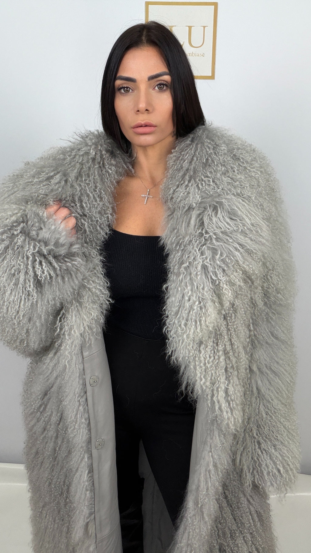 Cappotto in Mongolia con Collo Sciallato – Modello II – pelliccia di lusso artigianale Made in Italy