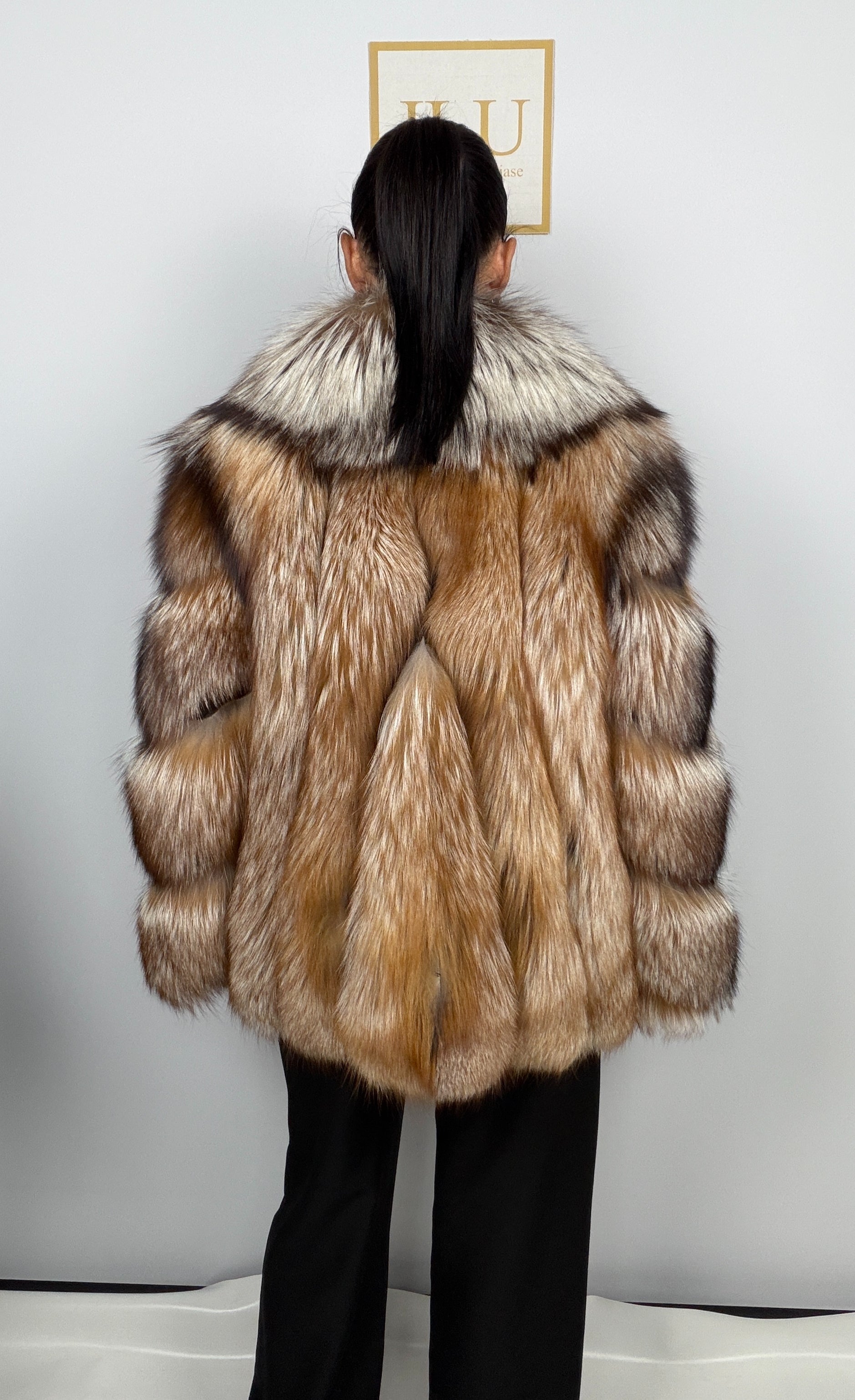 Giacca in volpe argentata decolorata