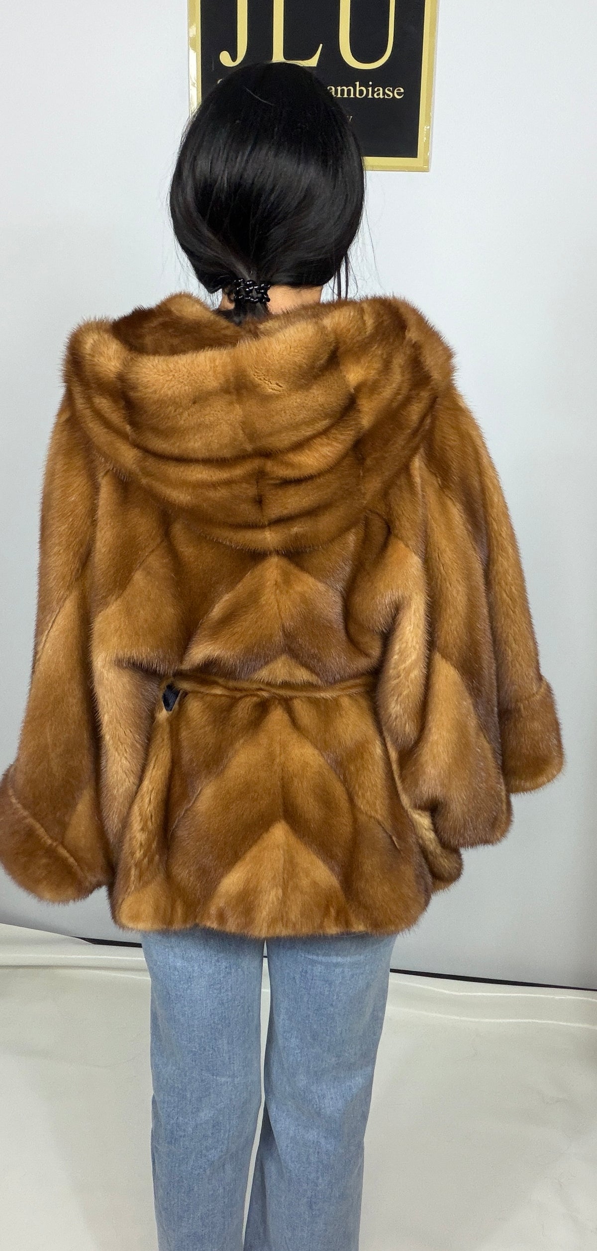 Visone gold mod. Mantella