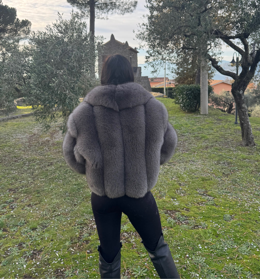 Giacca in Volpe Grigia con Collo Petto e Bavero – dettaglio 3