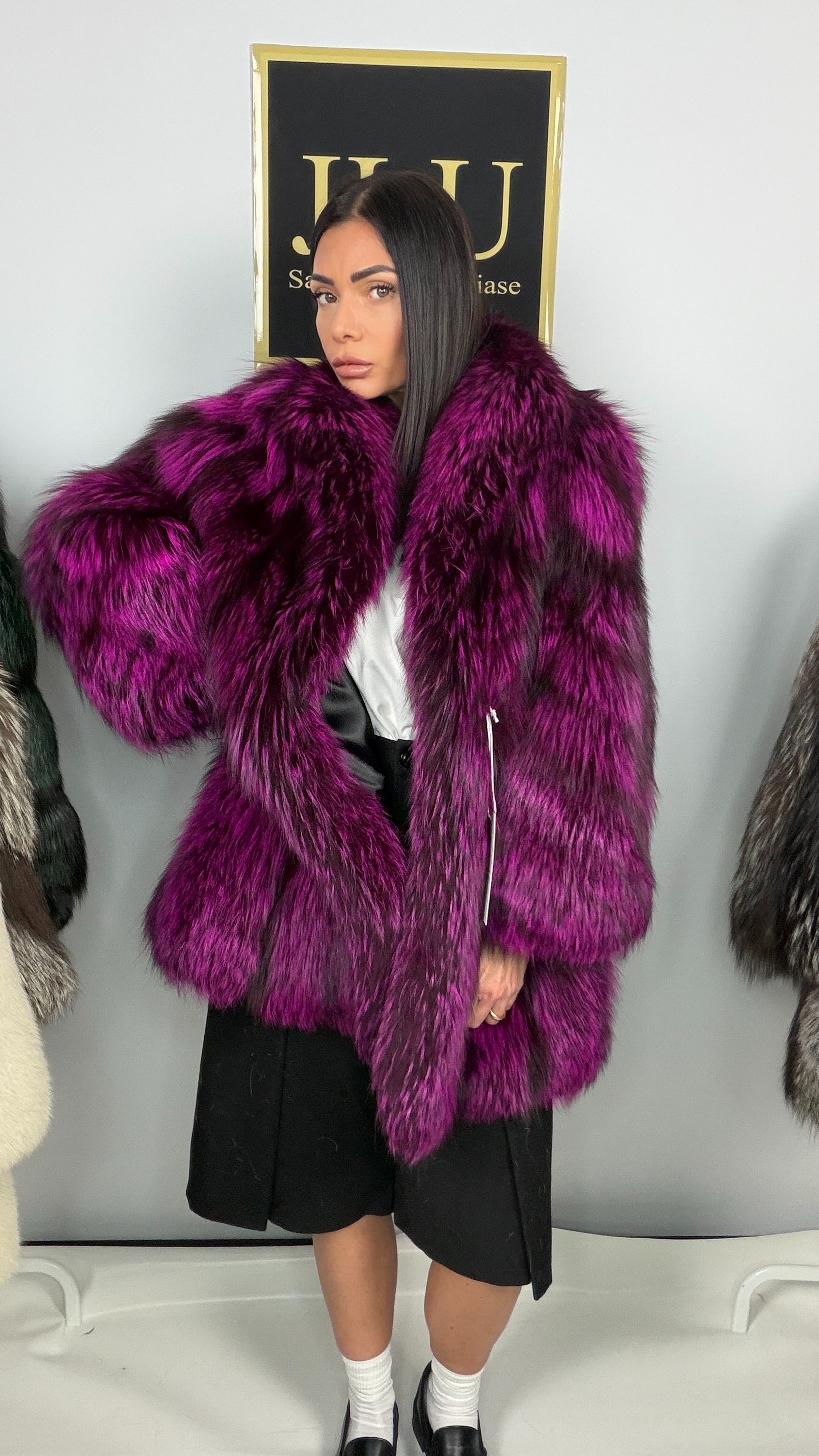 Giacca in Volpe Argentata Fucsia – 80 cm – pelliccia di lusso artigianale Made in Italy