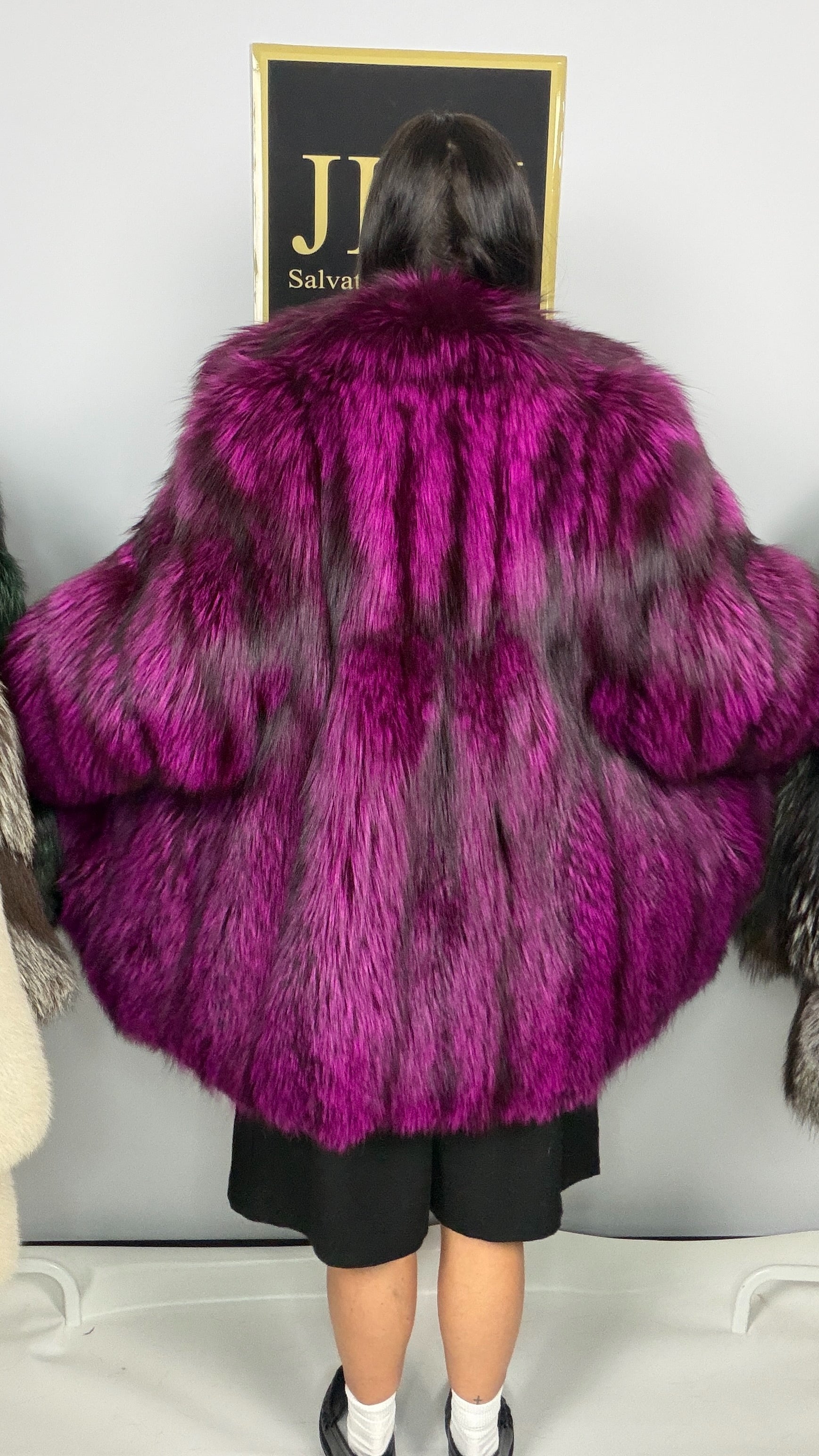 Giacca in Volpe Argentata Fucsia – 80 cm – dettaglio 5