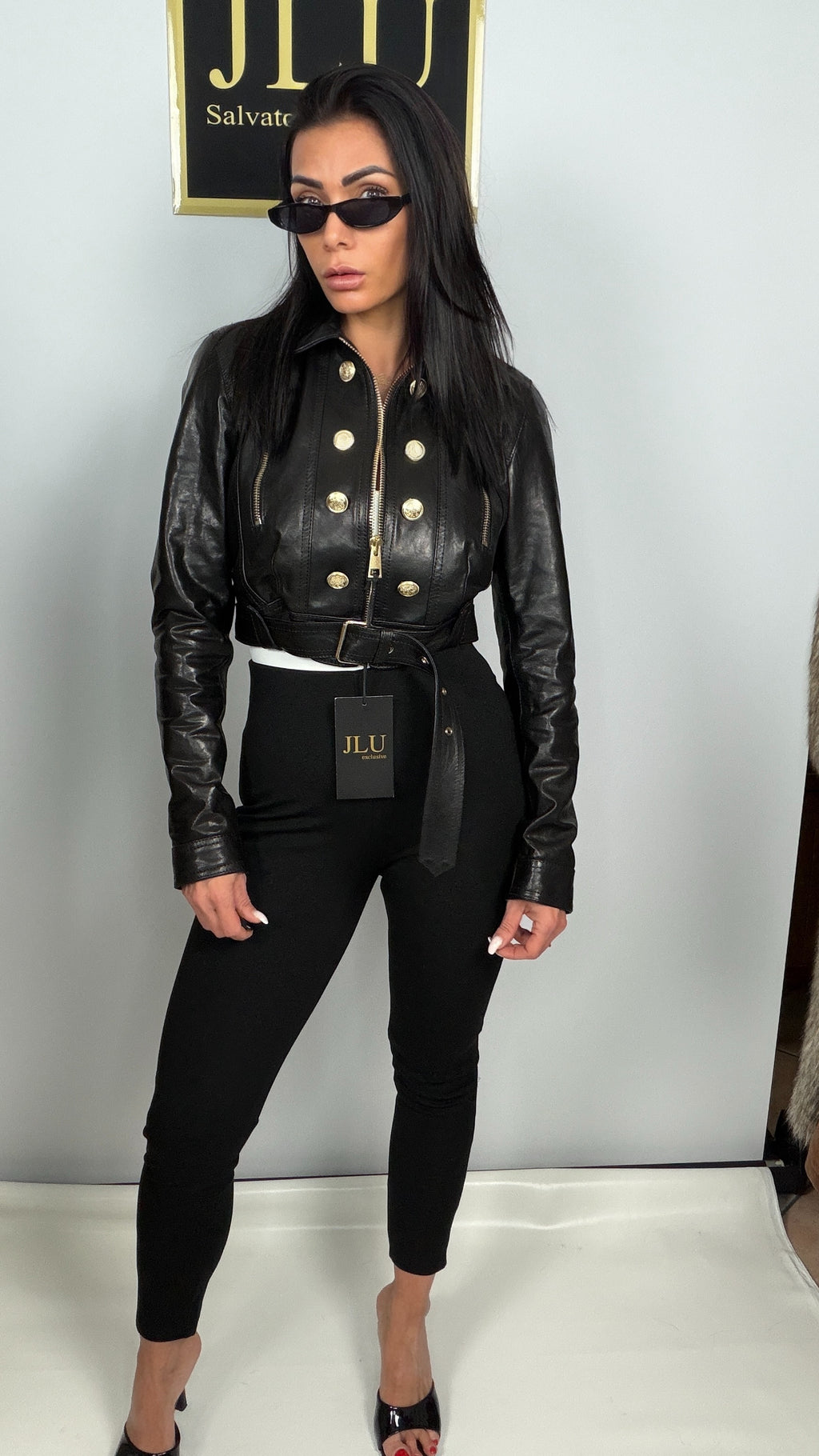 Giacca in pelle con inserti in oro