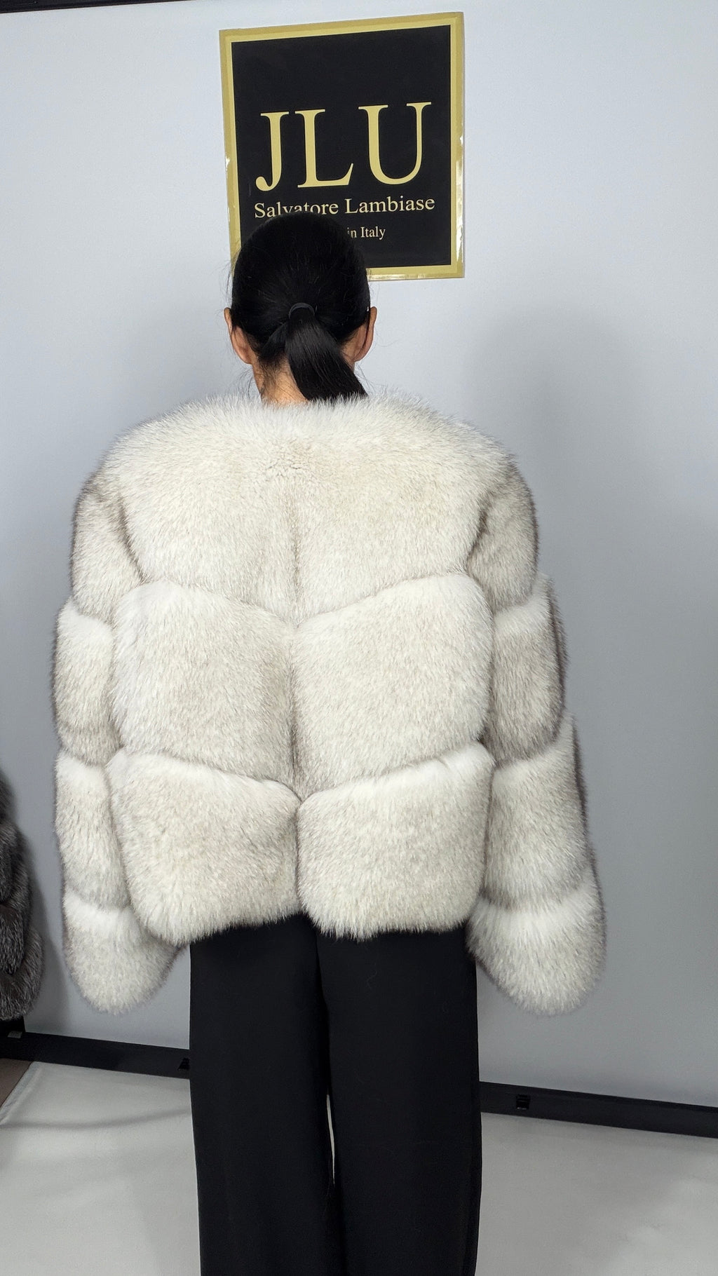 Giacca in volpe di Groenlandia Mod. Chanel