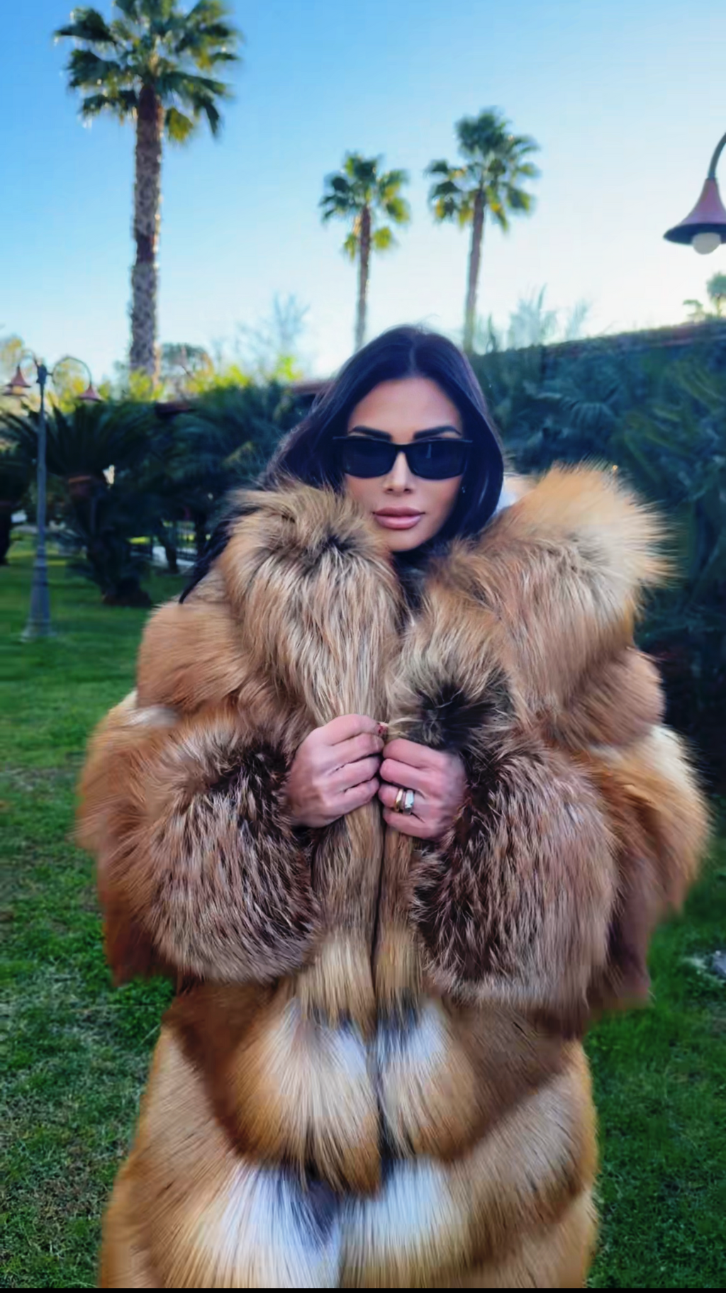 Cappotto in Volpe Gold Pelle Intera con Collo Sciallato – dettaglio 4